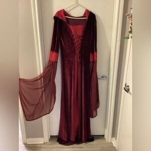 Medieval dress size large